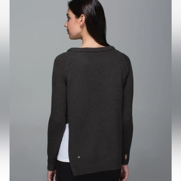 Lululemon Yin To You Sweater Dark Wren Gray Merino Wool Split Hem - Picture 1 of 11